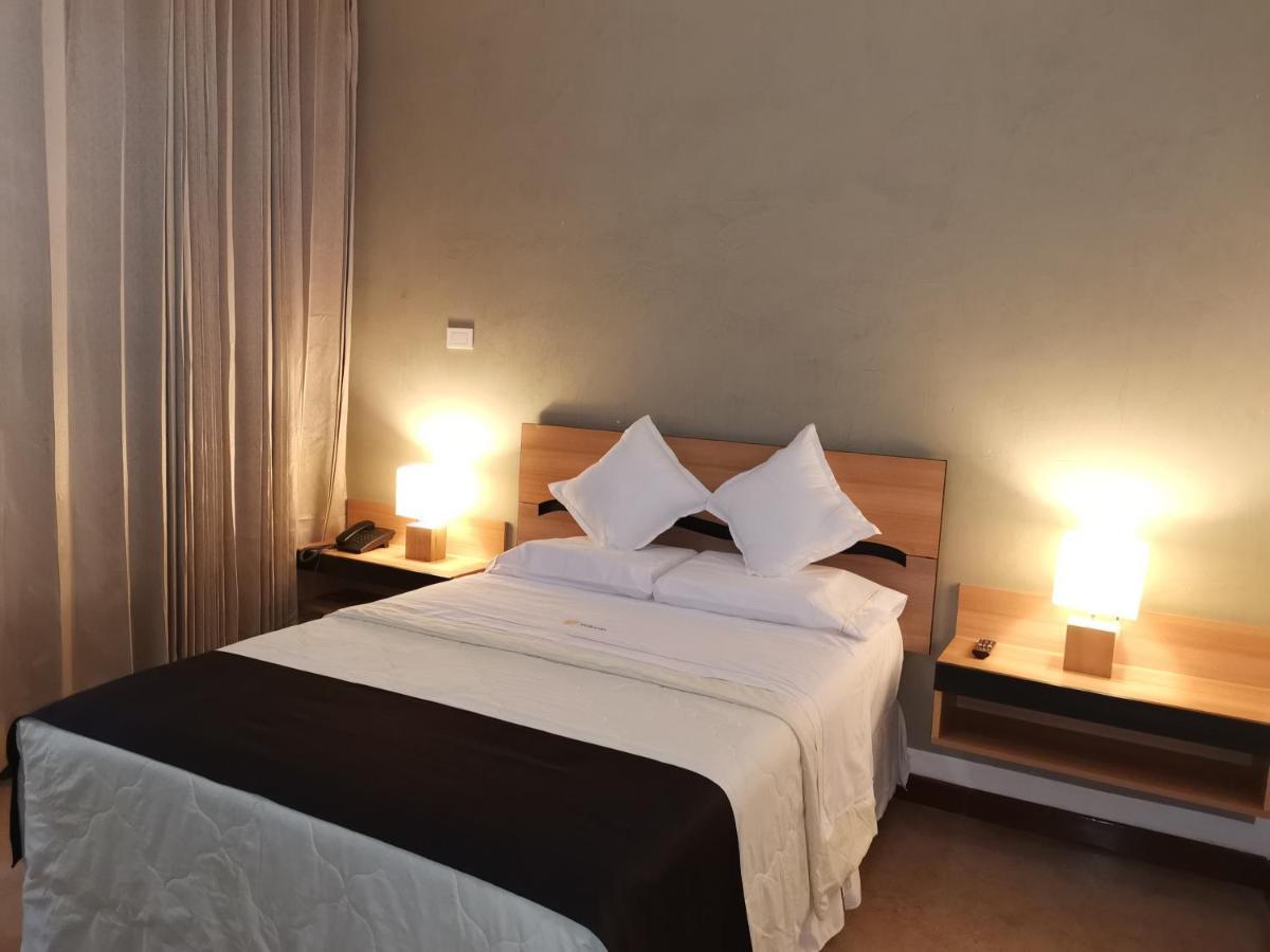 Murano Hotel Moyobamba Esterno foto
