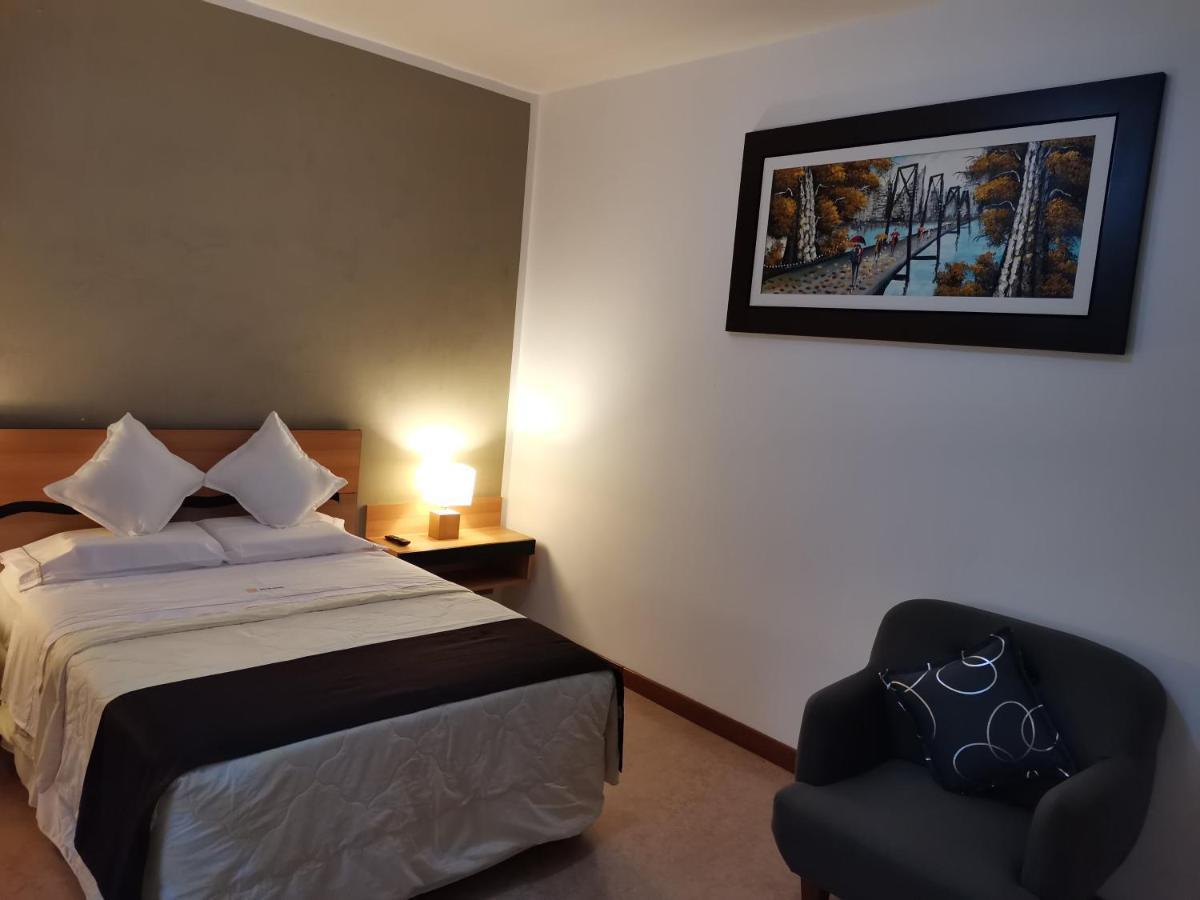 Murano Hotel Moyobamba Esterno foto
